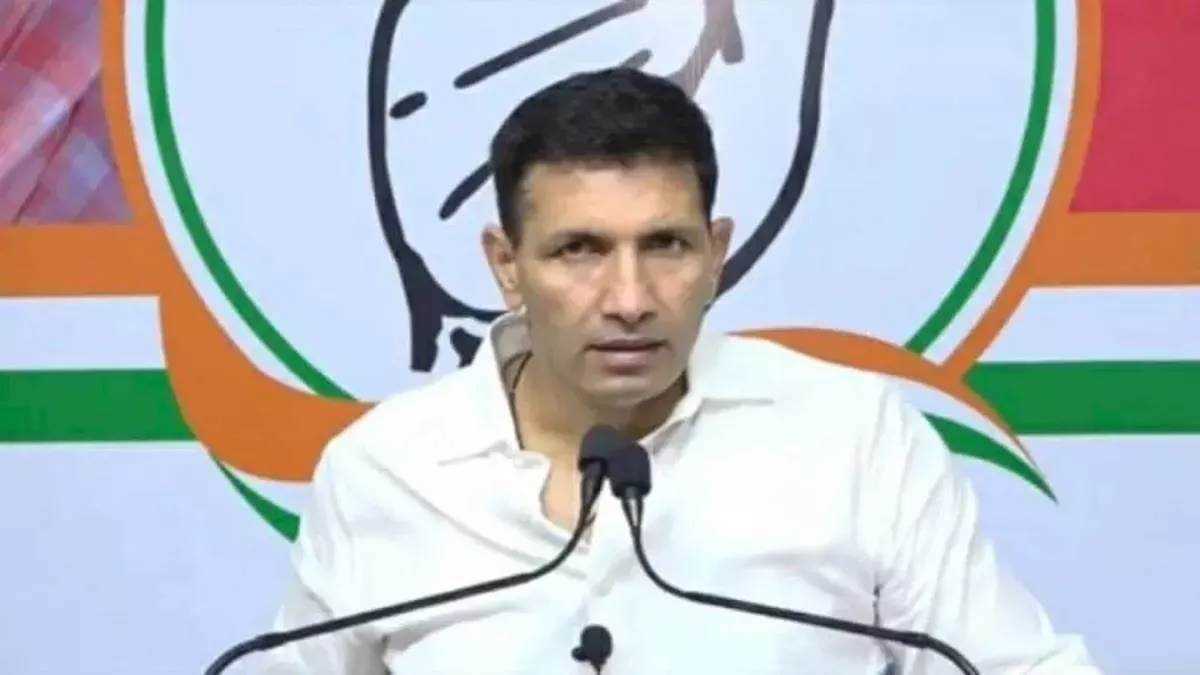 मप्र कांग्रेस की टीम युवा सिंधिया के गढ़ में सक्रिय मप्र कांग्रेस की टीम युवा सिंधिया के गढ़ में सक्रिय